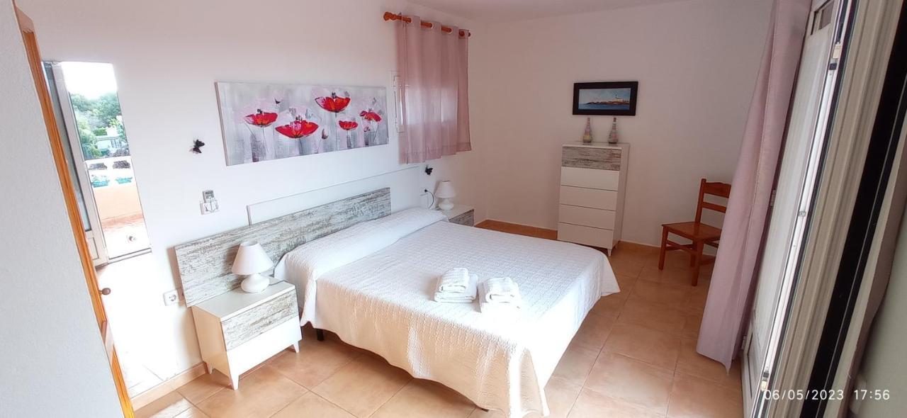 Villa Sirena Cala'N Blanes  ภายนอก รูปภาพ